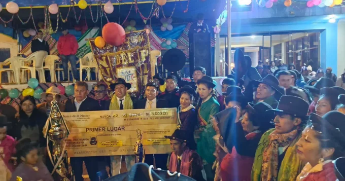 Club Cultural Nuñoa del Pilar gana concurso de marinera y pandilla puneña en Nuñoa